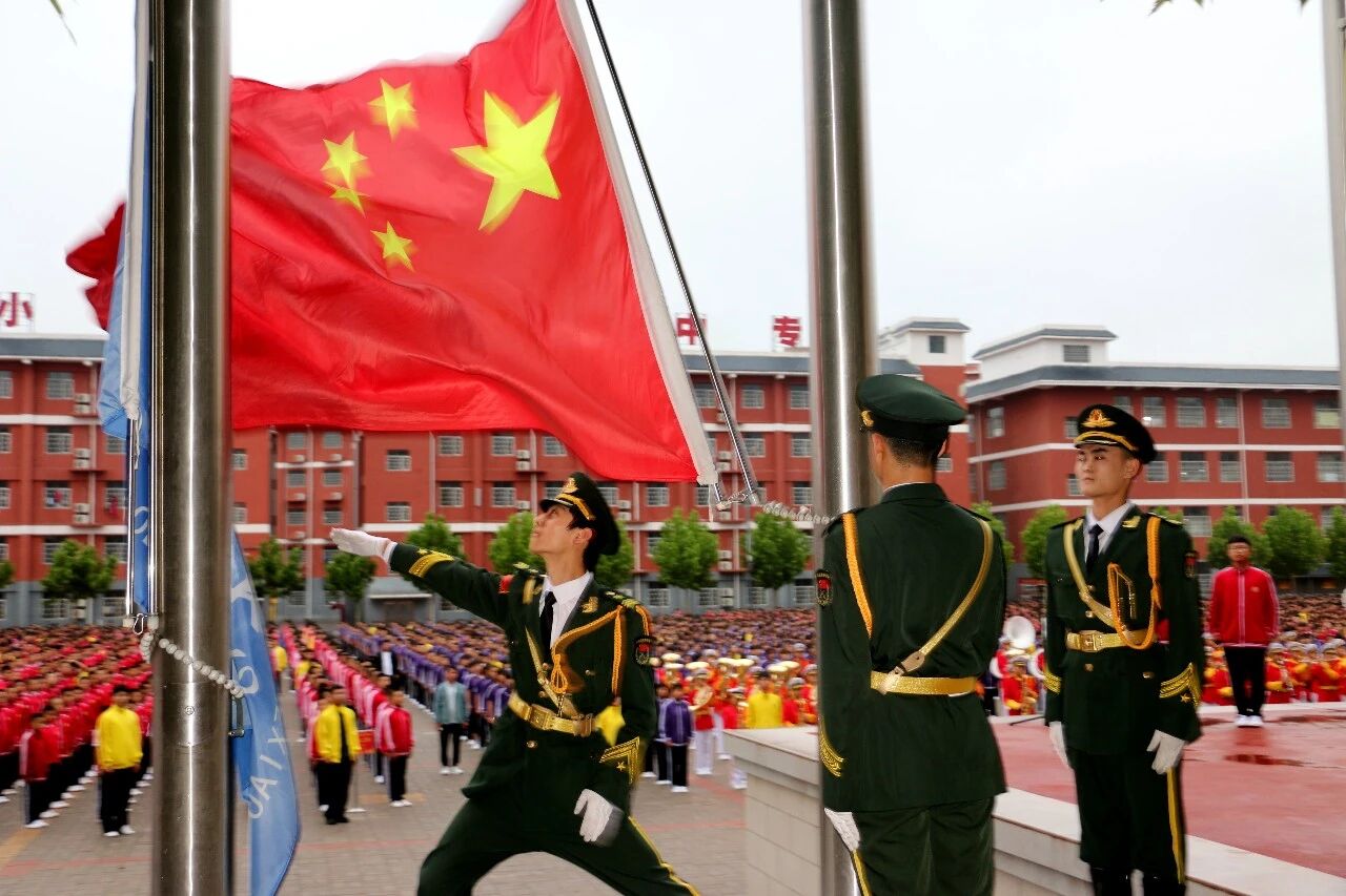 嵩山少林小龙武校